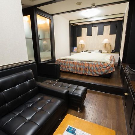 Hotel Candy Hall (Adults Only) Osaka Exterior photo