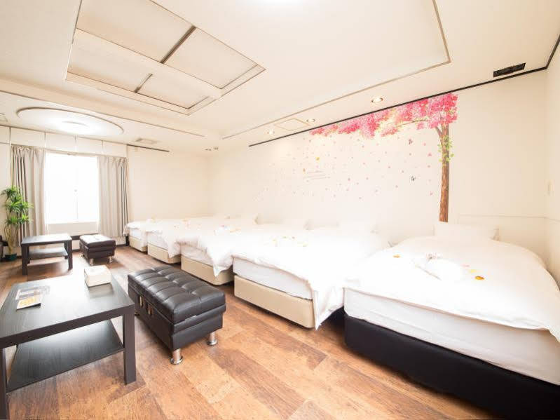 Hotel Candy Hall (Adults Only) Osaka Exterior photo